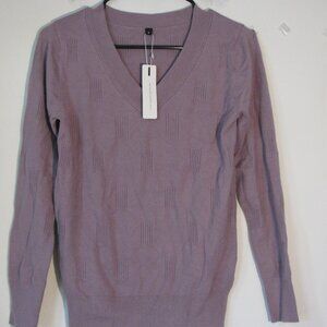 * Arach & Cloz Purple Sweater Small NWT V Neckline Long Sleeve Medium Weight